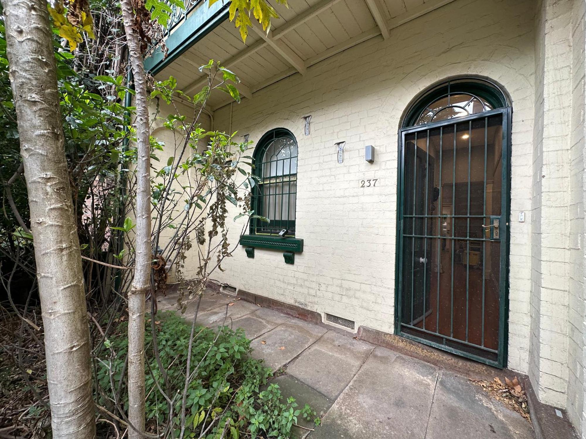 Ultimo Terrace Homestay シドニー エクステリア 写真